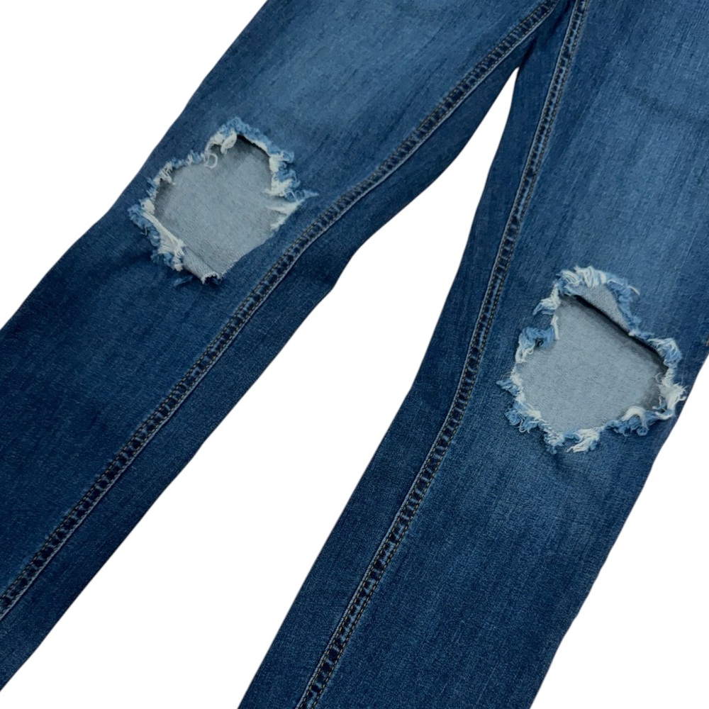 FREE PEOPLE NWT Distressed Busted Knee Stretchy Blue Denim Skinny Jeans Size 28 - Picture 8 of 8